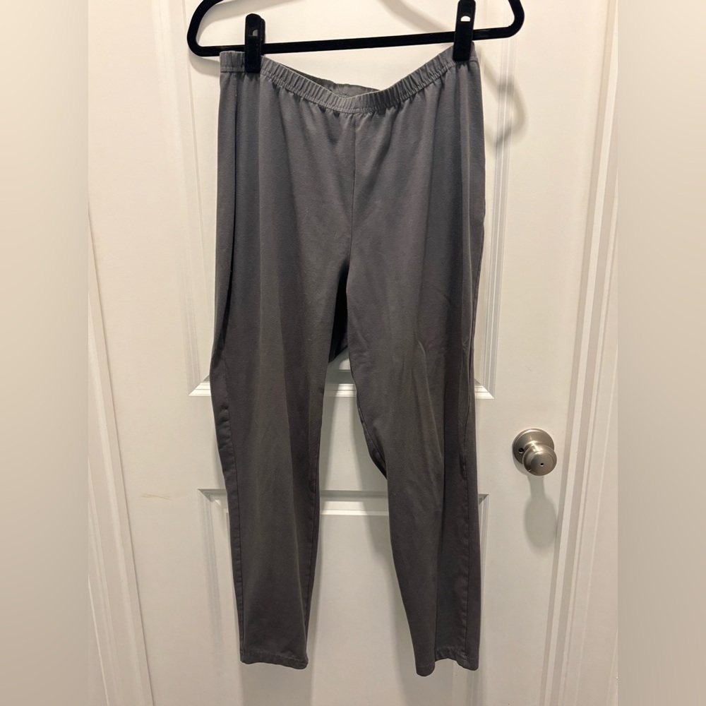 Women with Control Gray Leggings Elastic Waistband Relaxed Fit
